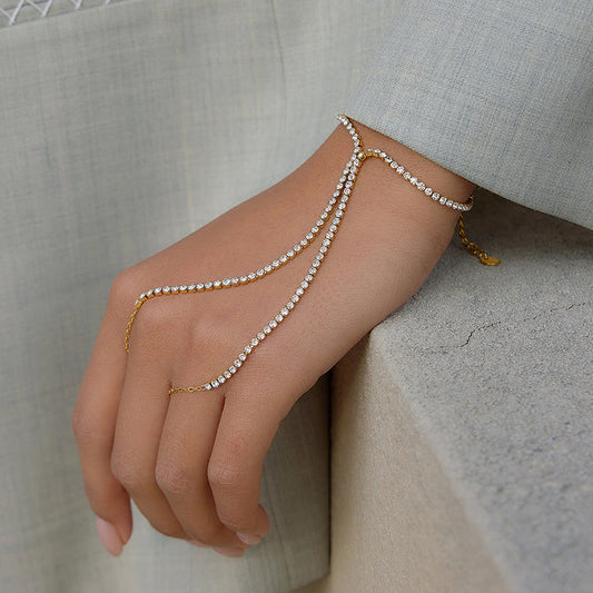 Celeste Hand Chain